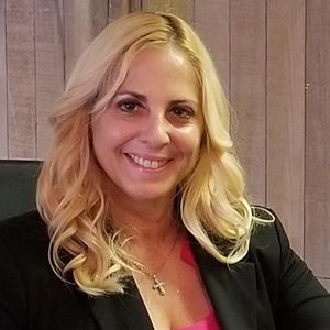 Meet your Posher, Janet